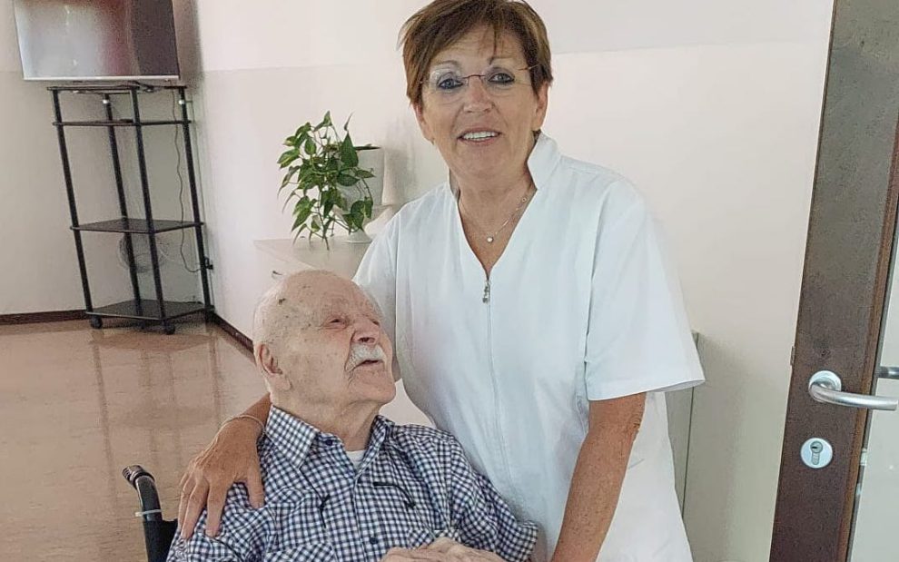 WhatsApp Image 2025-10-15 at 16.02.44 (1)